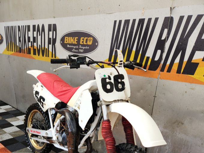 YAMAHA YZ 125 4