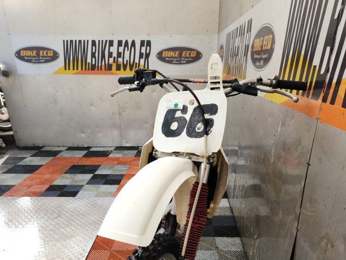 YAMAHA YZ 125 4