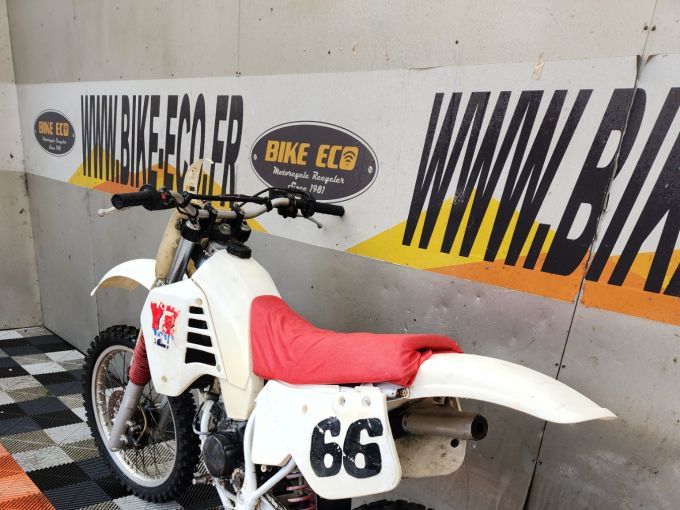 YAMAHA YZ 125 4