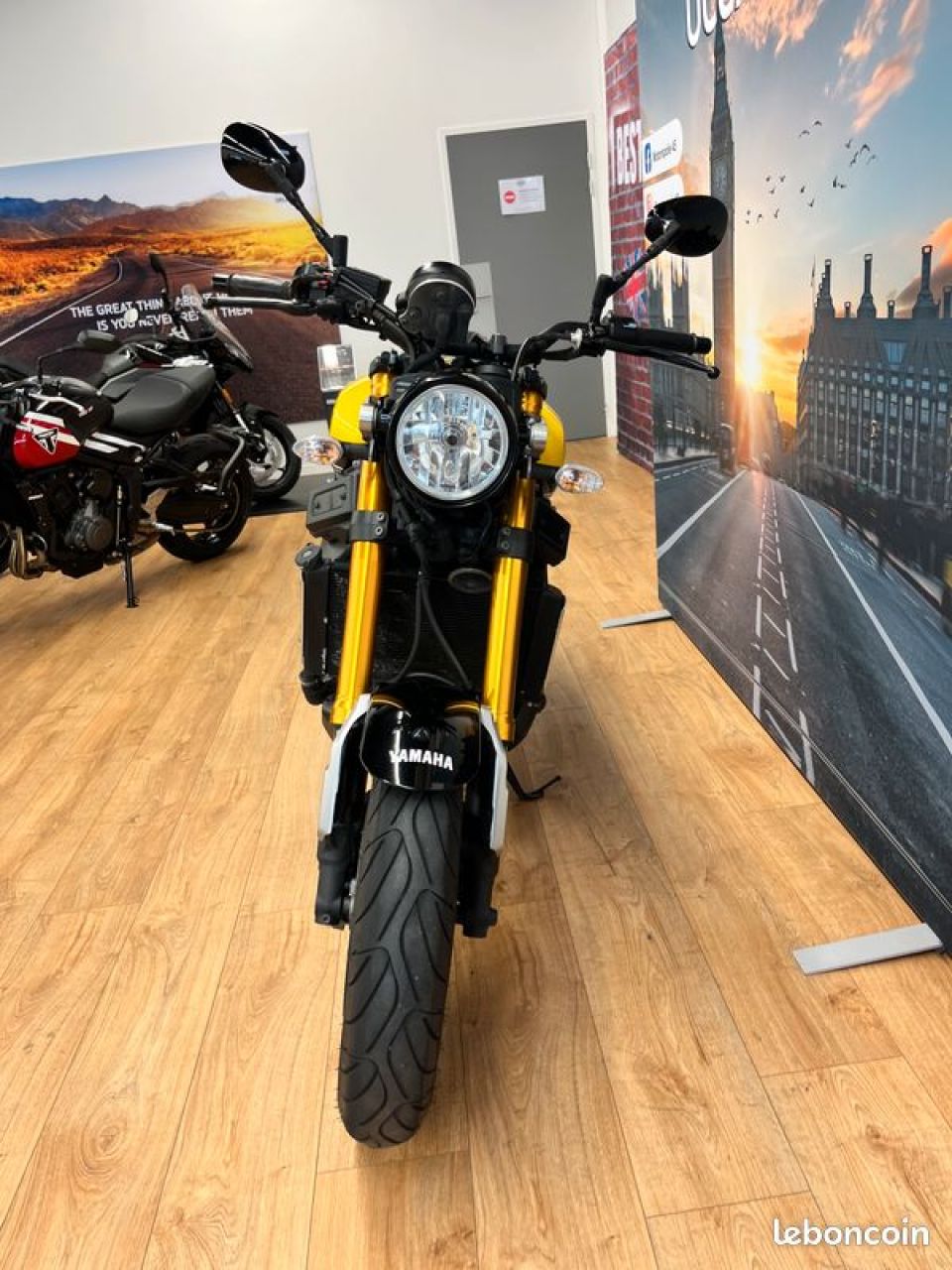 YAMAHA XSR 900 60' anniversaire 4