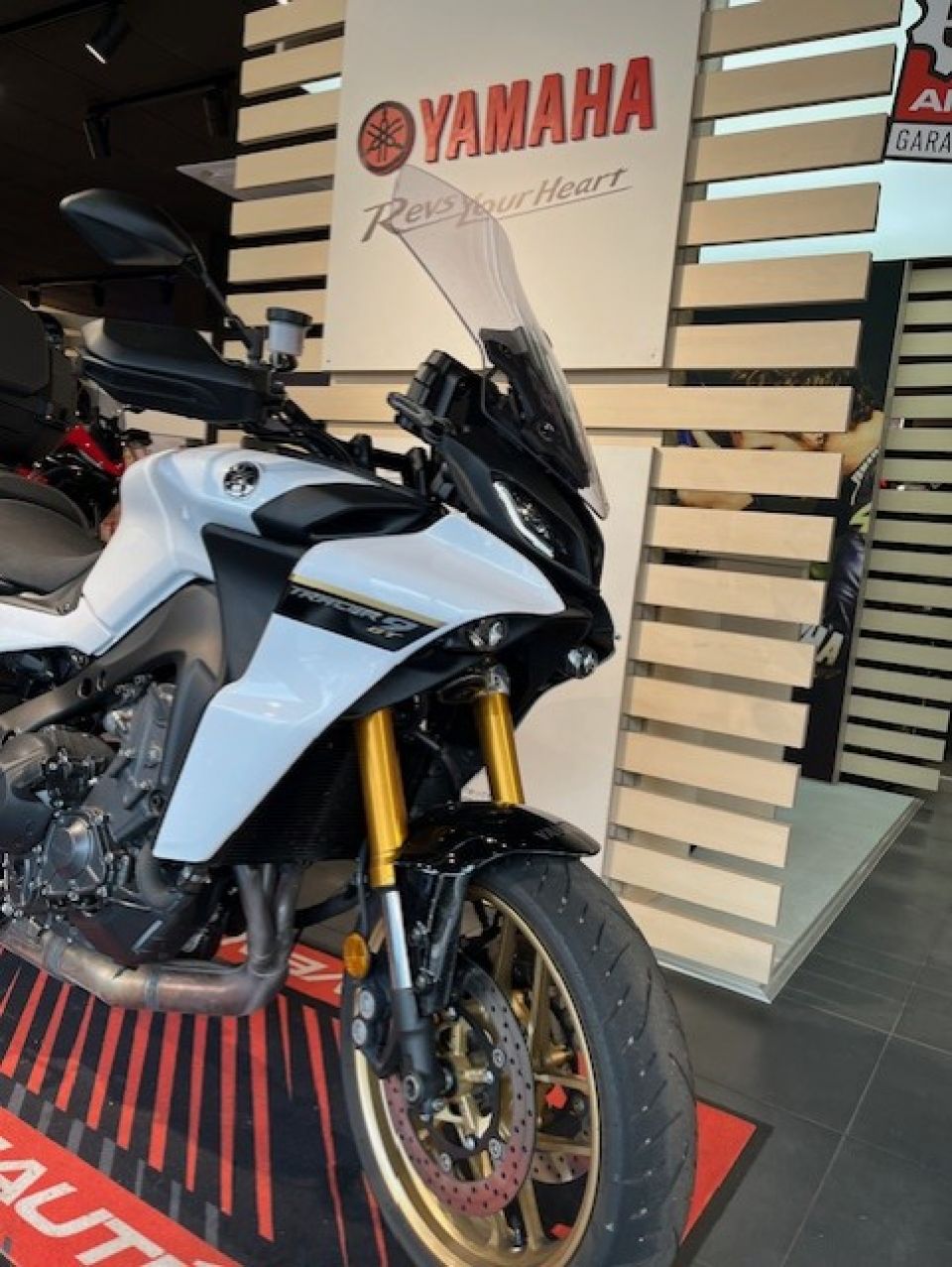 YAMAHA TRACER 9 GT 4