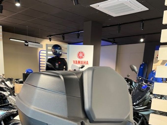YAMAHA TRACER 9 GT 4