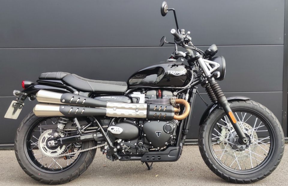 TRIUMPH SCRAMBLER 900 4