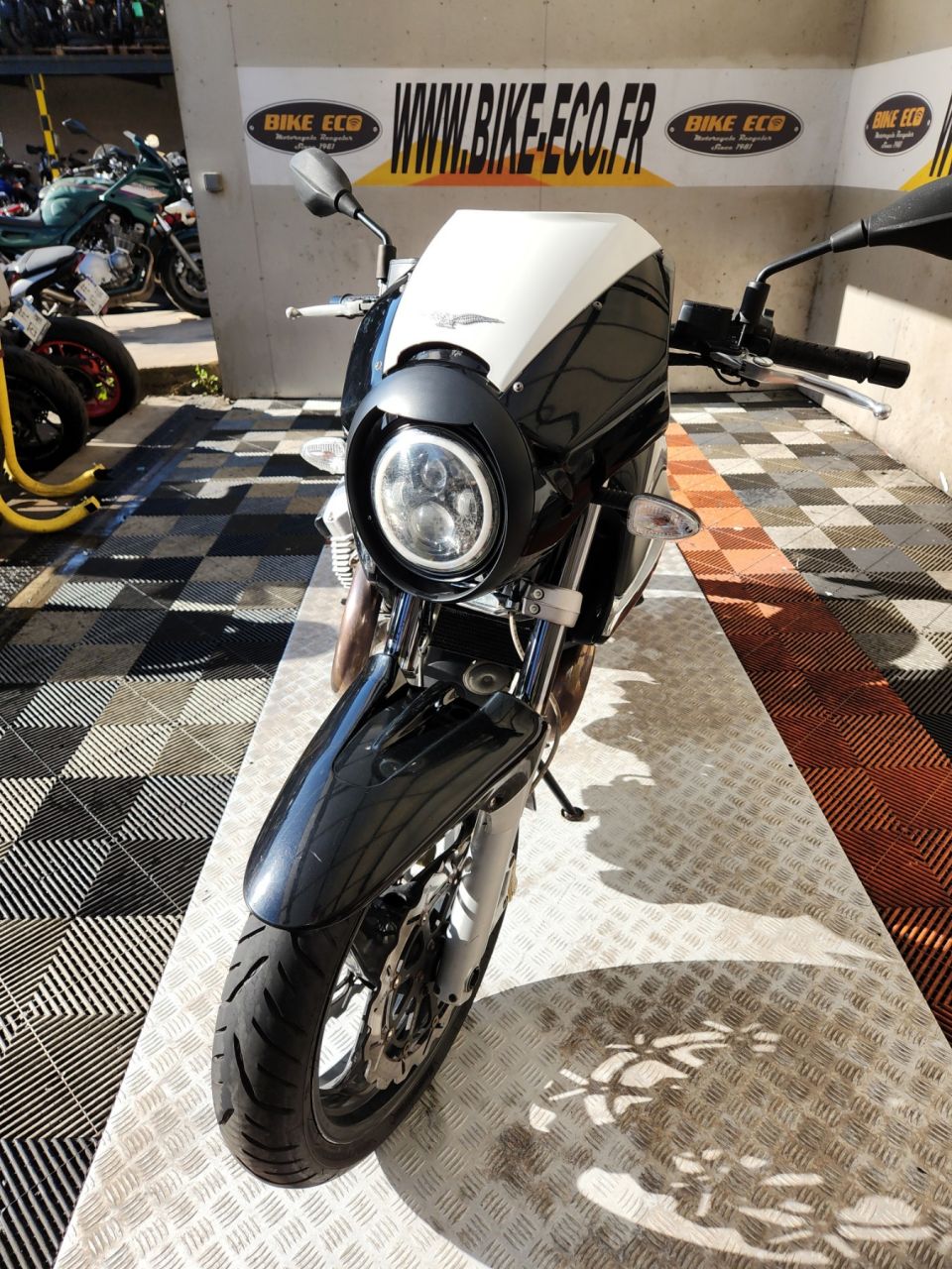 MOTO GUZZI 1200 SPORT 4