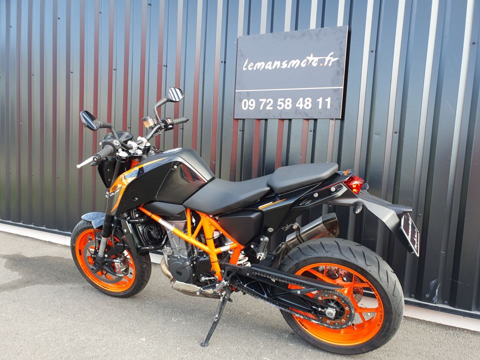 KTM 690 DUKE R 4
