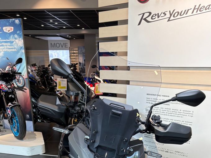 YAMAHA TRACER 9 GT Y-AMT 4