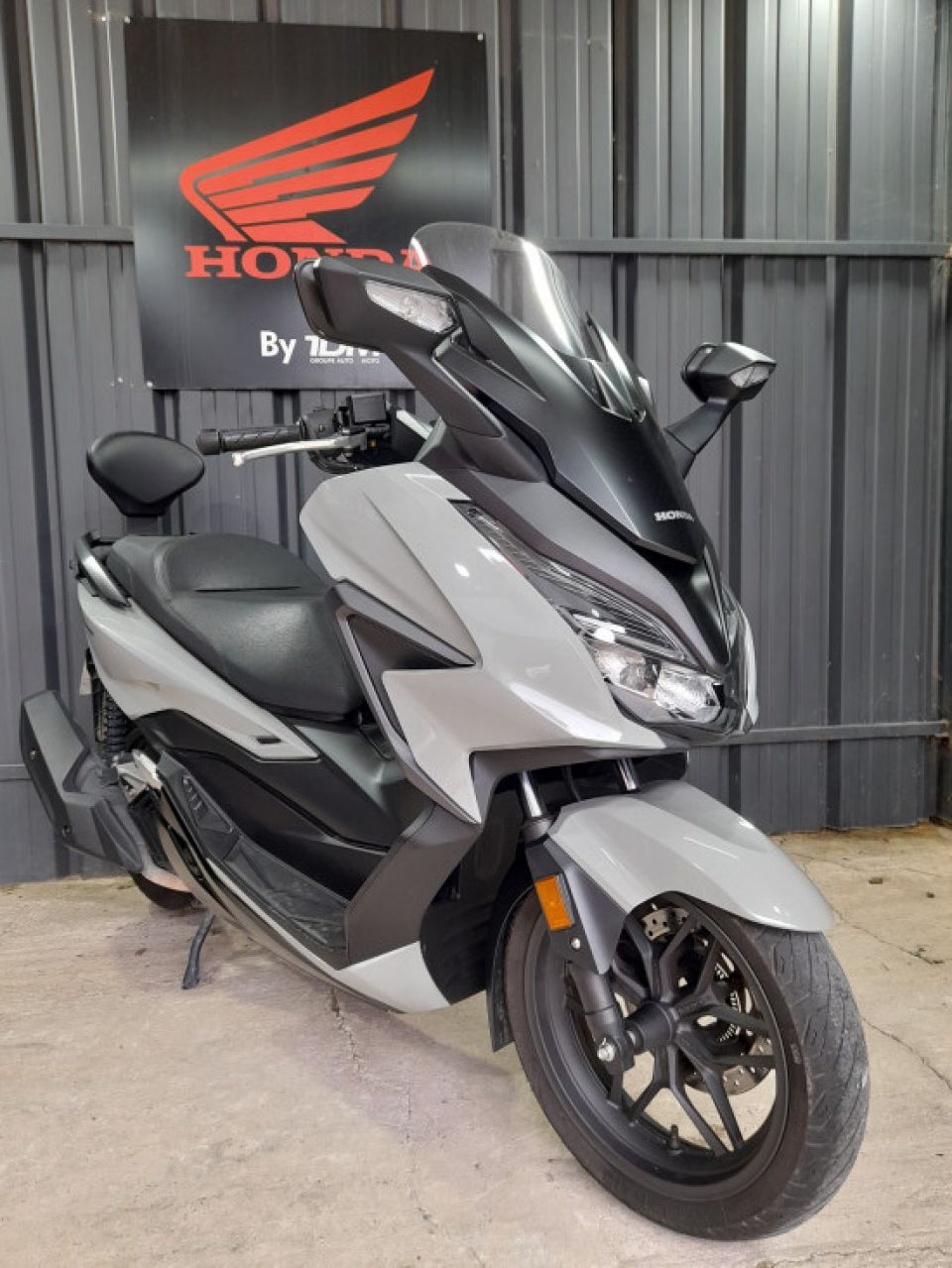 HONDA FORZA 125 ABS 4