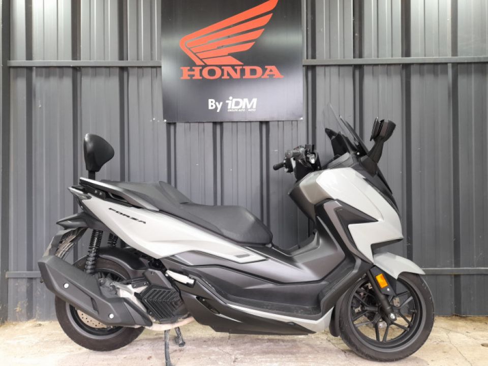 HONDA FORZA 125 ABS 4