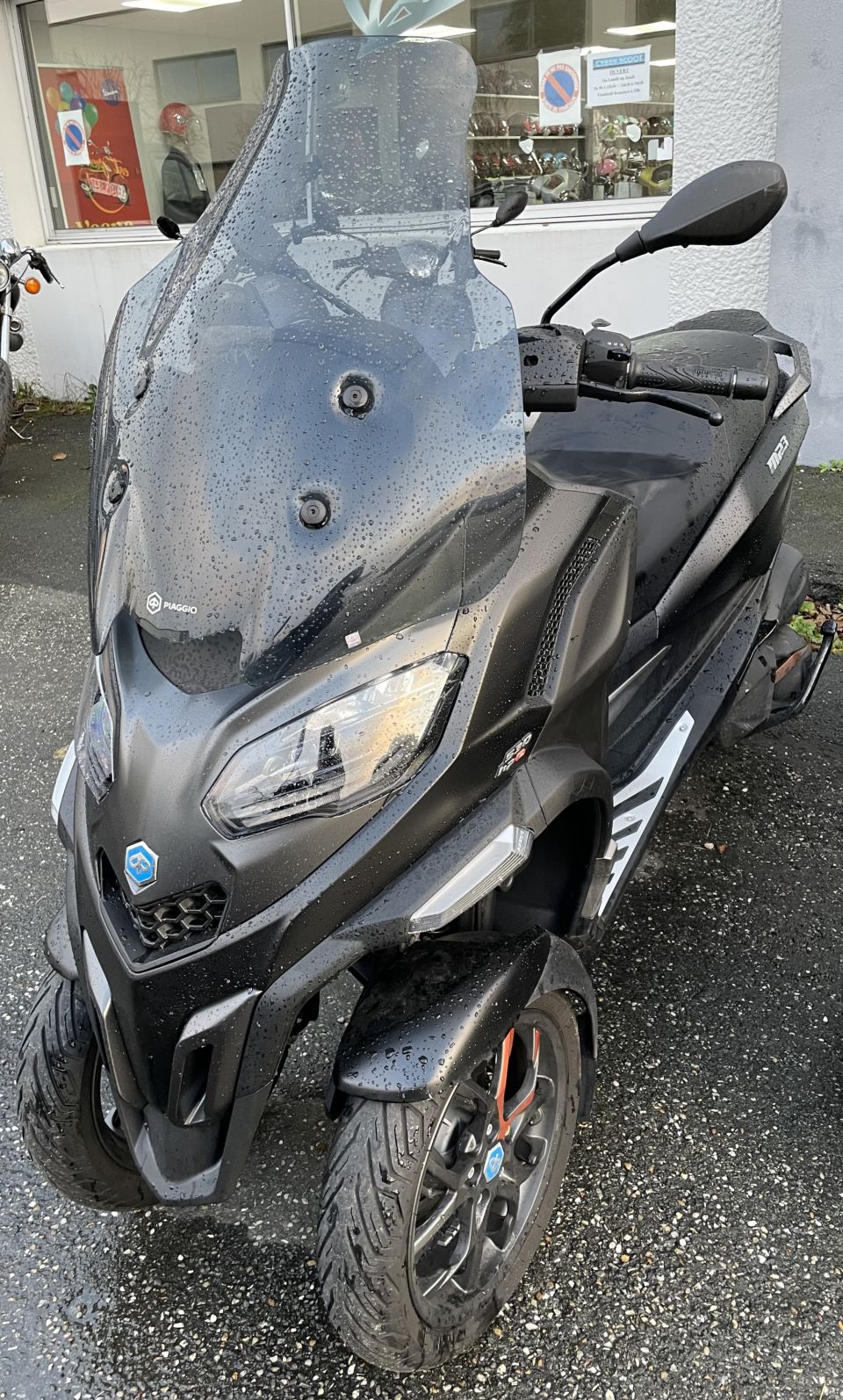 PIAGGIO MP3 530 HPE EXCLUSIVE 4