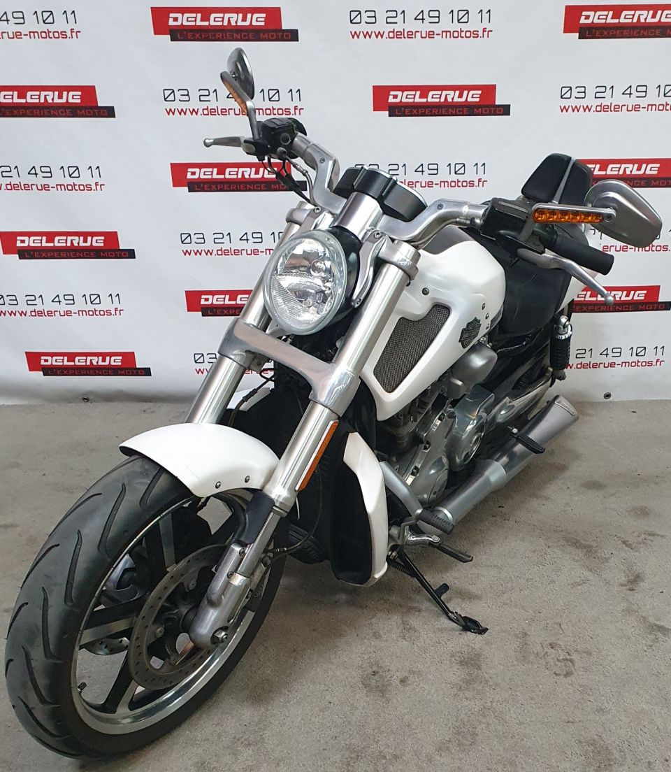 HARLEY-DAVIDSON V-ROD MUSCLE 1250 4