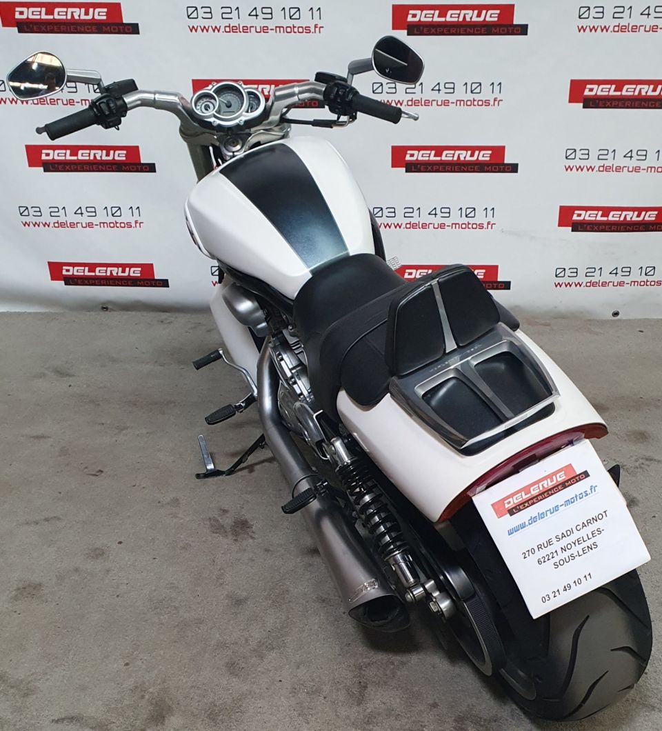 HARLEY-DAVIDSON V-ROD MUSCLE 1250 4