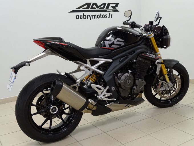 TRIUMPH SPEED TRIPLE 1200 RS 4