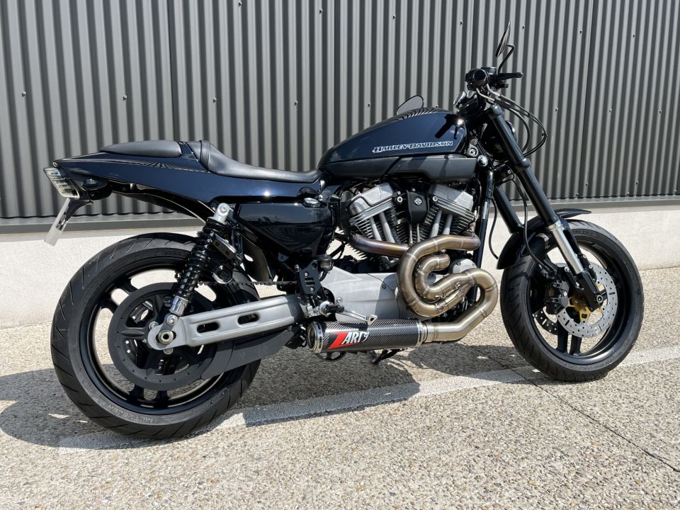 HARLEY-DAVIDSON SPORTSTER XR1200 4