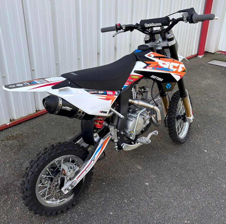 YCF FACTORY F190 SP3 4