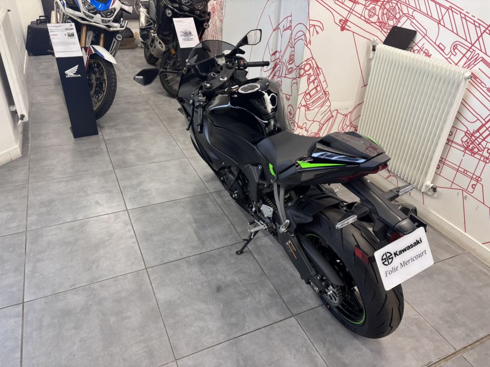 KAWASAKI ZX-6R 636 4