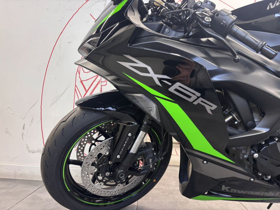 KAWASAKI ZX-6R 636 4
