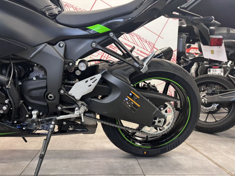 KAWASAKI ZX-6R 636 4