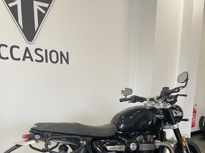 TRIUMPH SPEED TWIN 1200 4