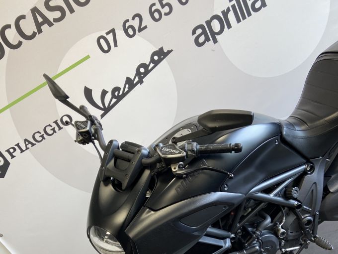 DUCATI DIAVEL 4