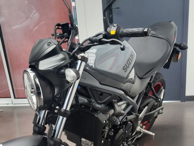 SUZUKI SV 650 (47.5CV) 4