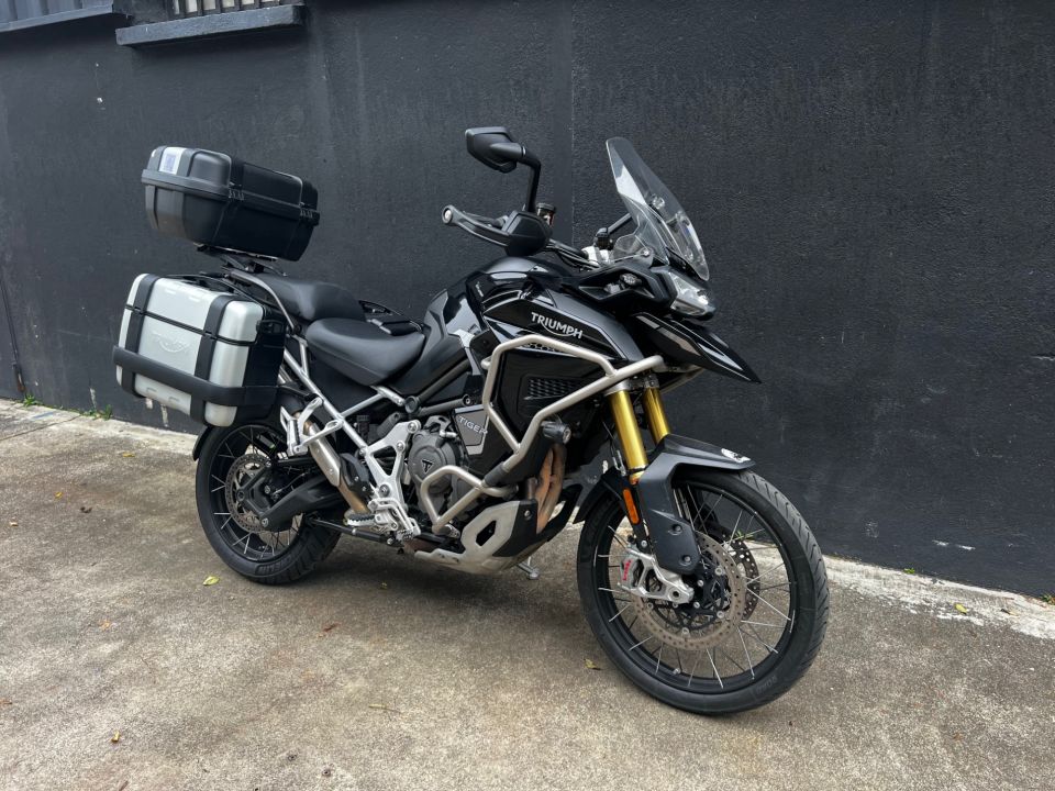 TRIUMPH TIGER 1200 RALLY EXPLORER 4