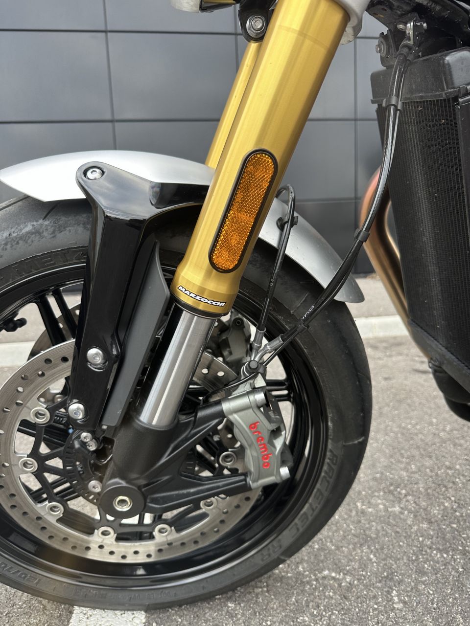 TRIUMPH SPEED TWIN 1200 4