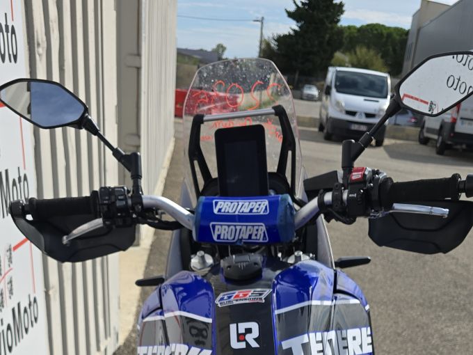 YAMAHA XTZ TENERE 700 4