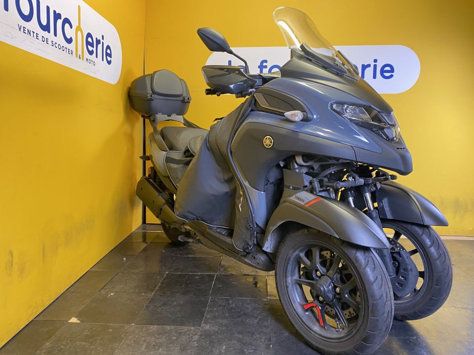 YAMAHA TRICITY 300 4