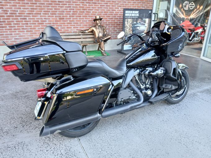 HARLEY-DAVIDSON TOURING ROAD GLIDE 1868 LIMITED 4