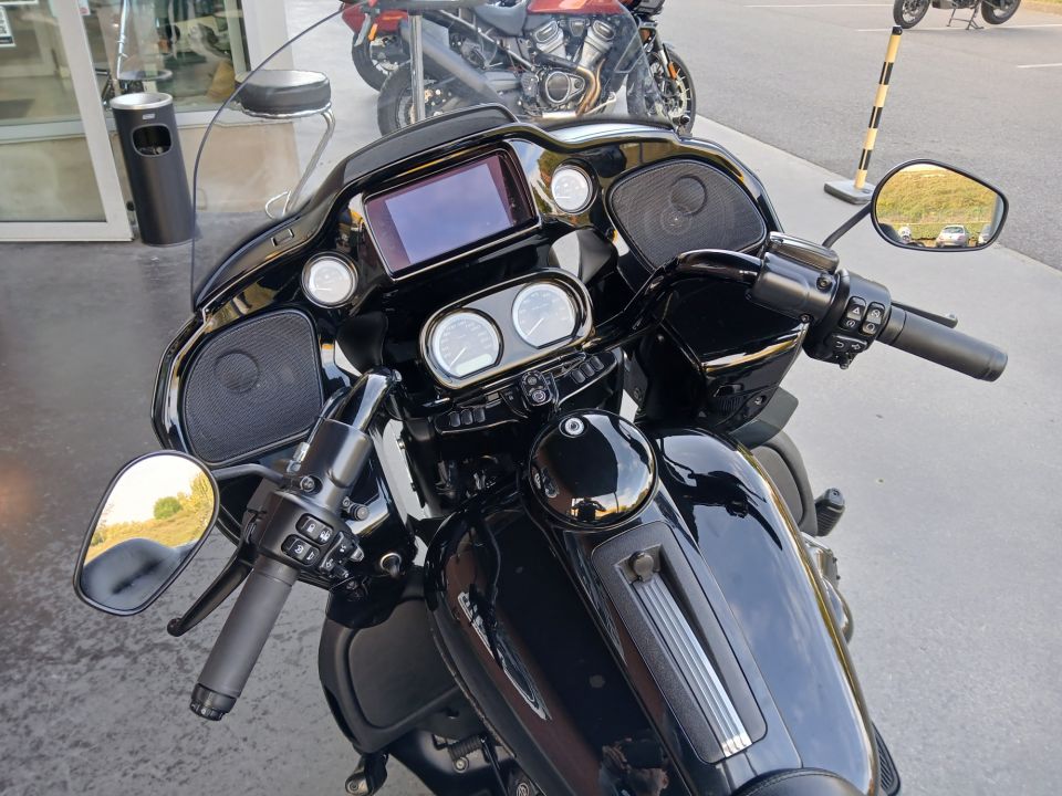 HARLEY-DAVIDSON TOURING ROAD GLIDE 1868 LIMITED 4