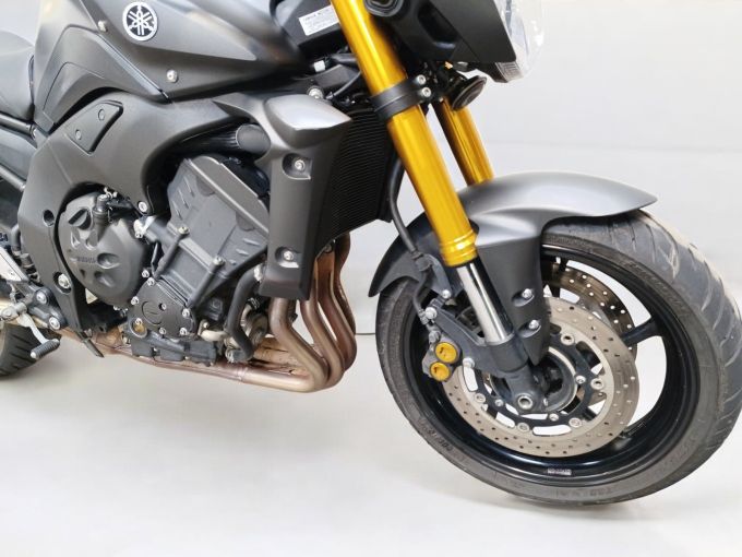 YAMAHA FZ8 4