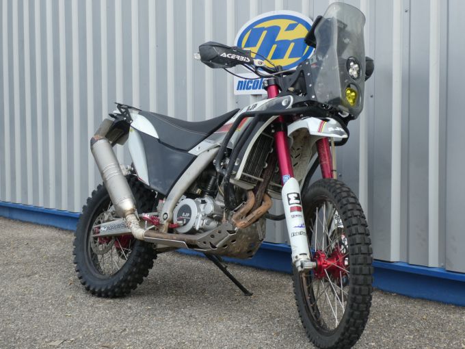 AJP PR7 4
