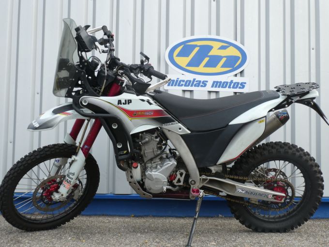 AJP PR7 4
