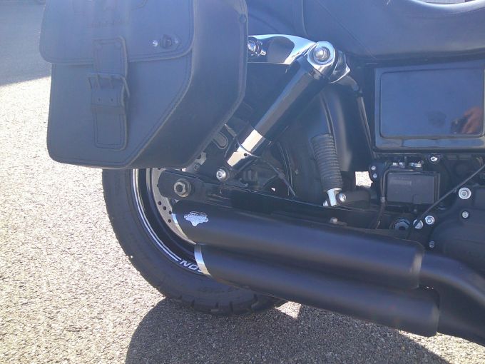 HARLEY-DAVIDSON DYNA FAT BOB 1584 4