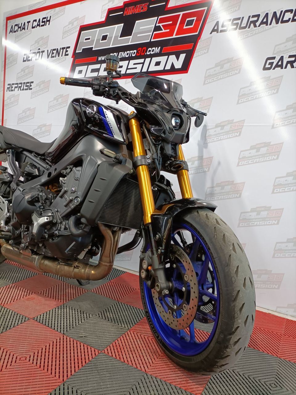 YAMAHA MT-09 SP 4