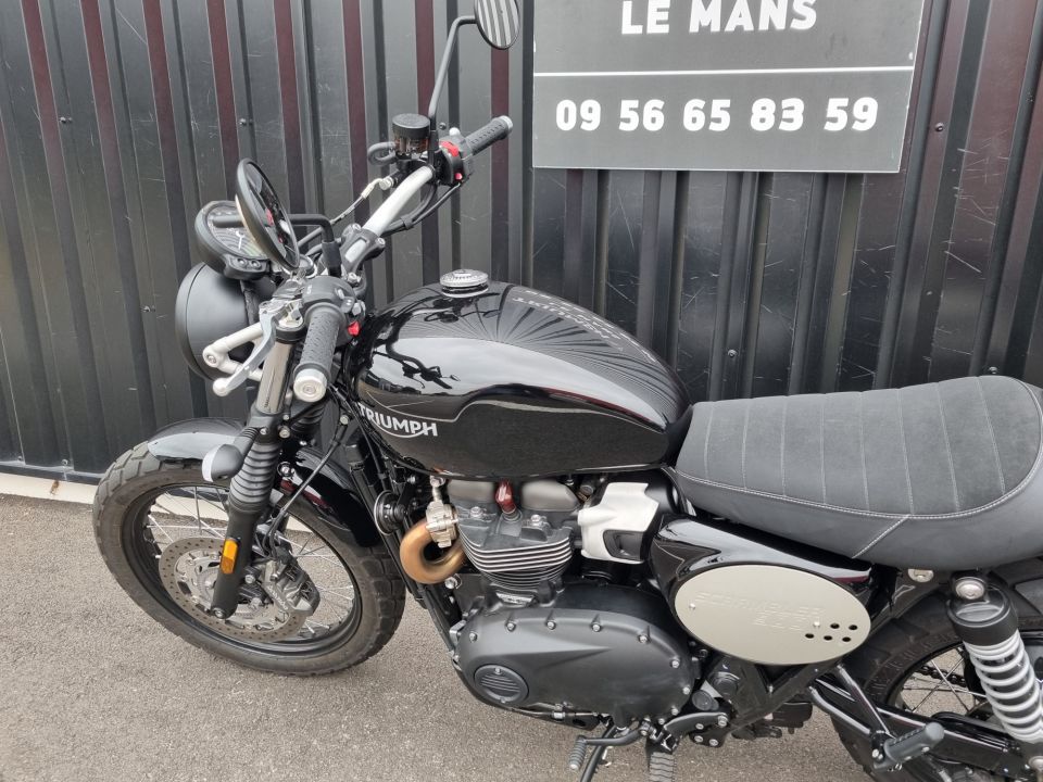 TRIUMPH SCRAMBLER 900 4