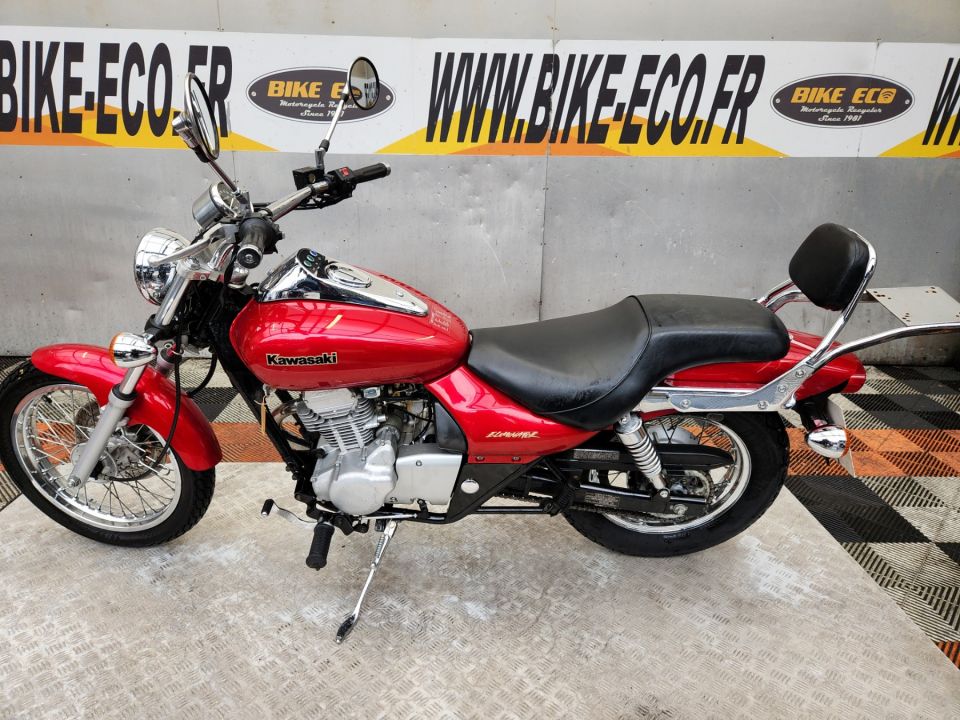 KAWASAKI ELIMINATOR 125 4