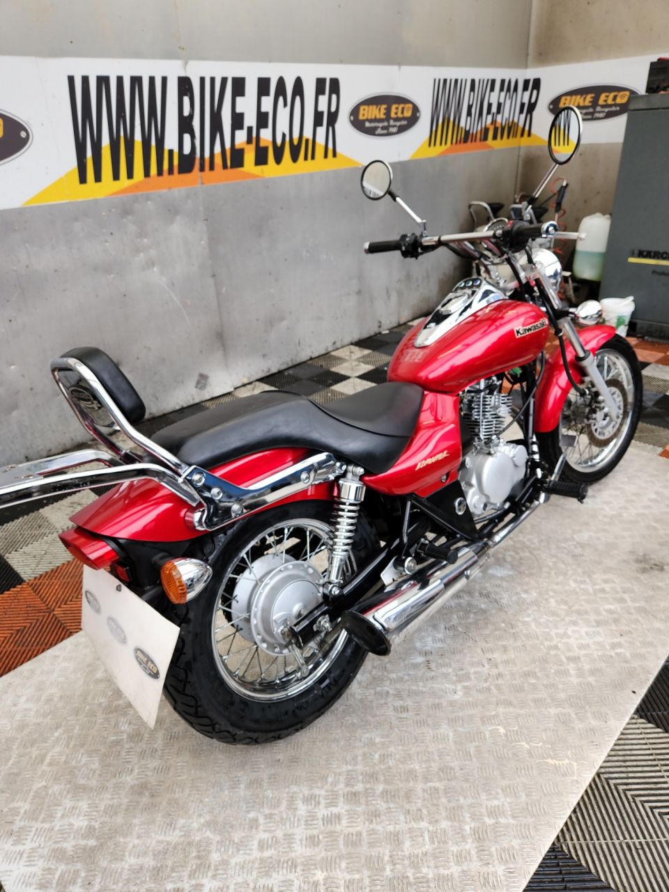 KAWASAKI ELIMINATOR 125 4