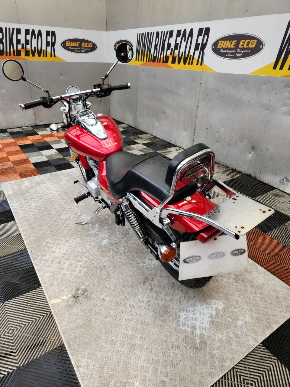 KAWASAKI ELIMINATOR 125 4