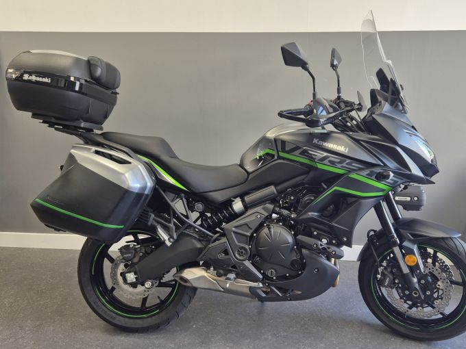 KAWASAKI VERSYS 650 4