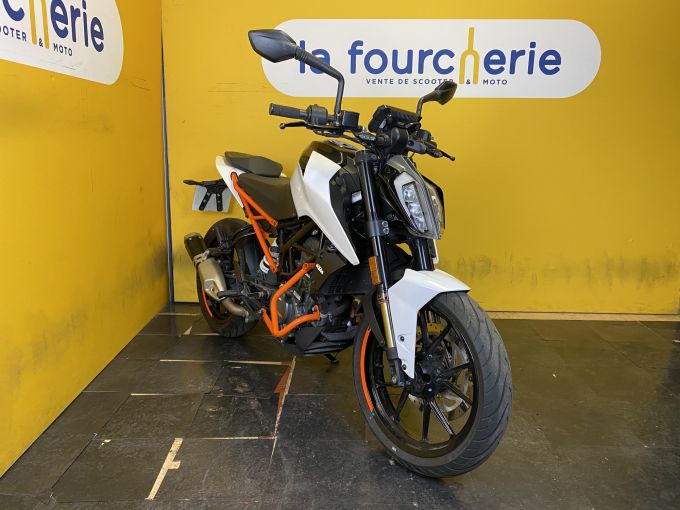 KTM 125 DUKE 4