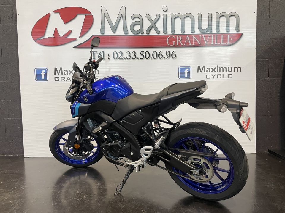 YAMAHA MT-125 ABS 4