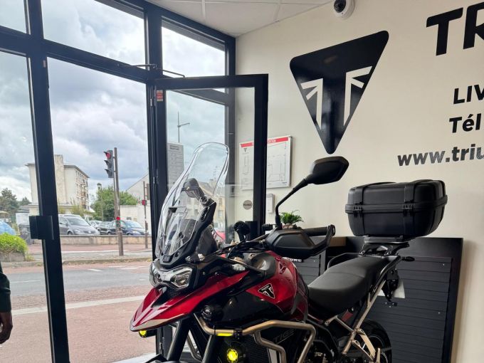 TRIUMPH Tiger 900 GT PRO 4