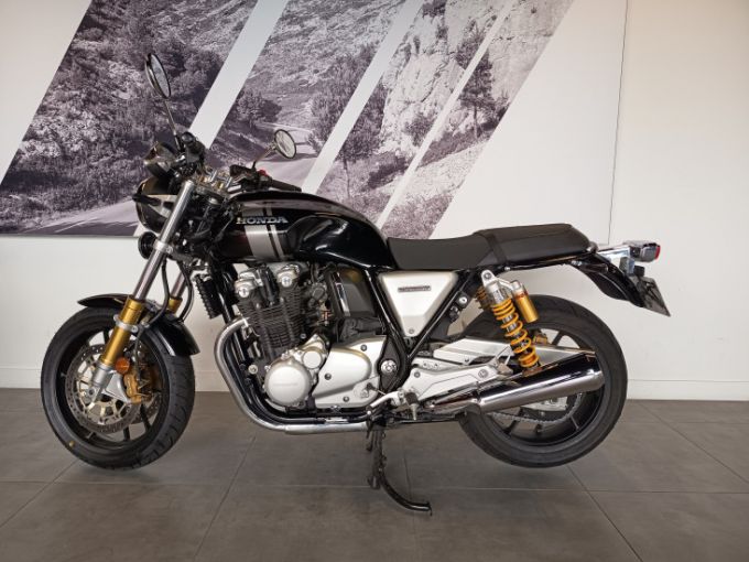 HONDA CB1100 RS 4