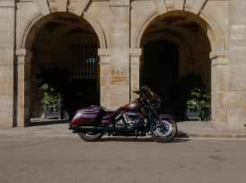 HARLEY-DAVIDSON TOURING STREET GLIDE 1923 CVO  - 2020