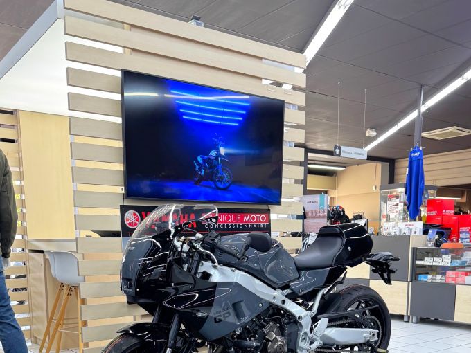 YAMAHA XSR 900 GP 35KW 4