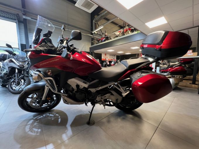 HONDA VFR800X 4