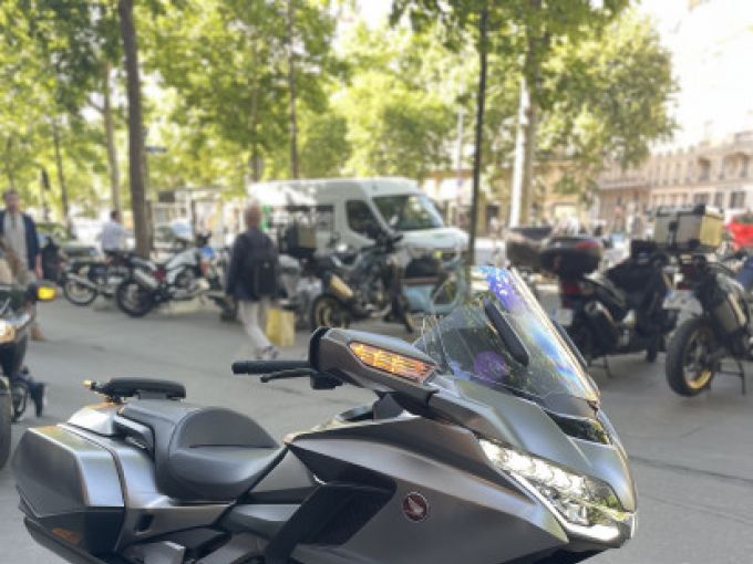 HONDA GL1800B 4