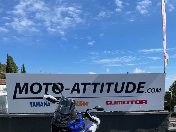 YAMAHA XTZ TENERE 700 4