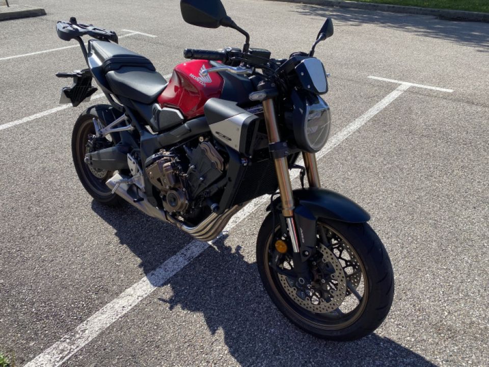 HONDA CB650R 4